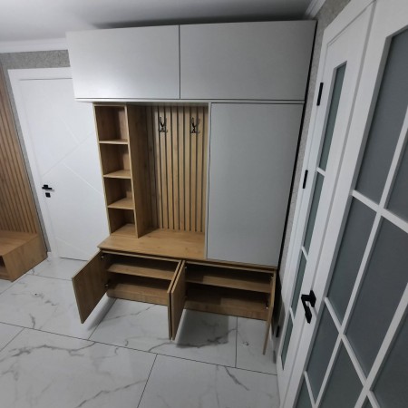 Мебель для прихожей 